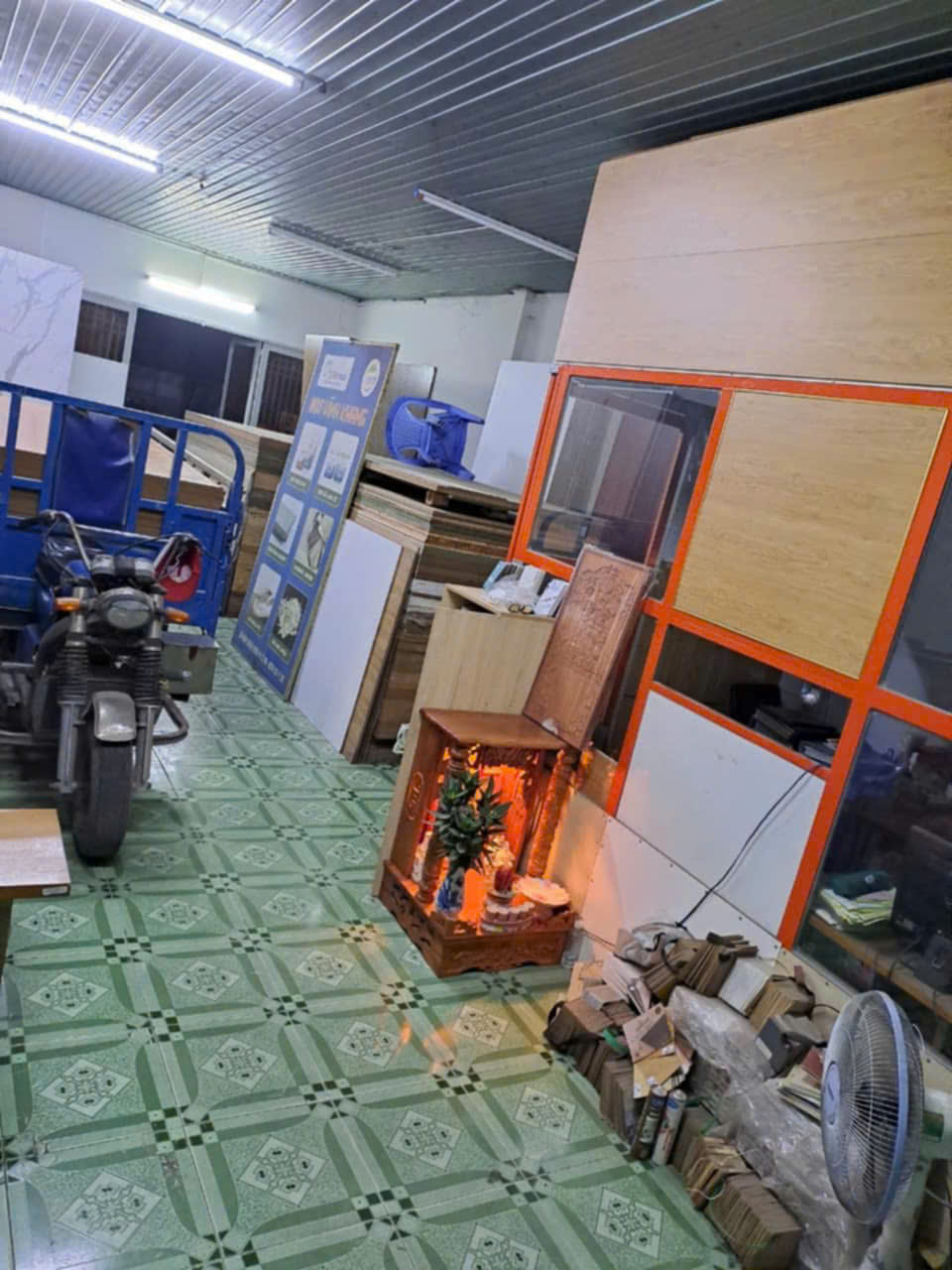 GẤP BÁN  MẶT TIỀN KINH DOANH 369m2, QL22 GẤP BÁN CHỈ 3,X TỶ - DÒNG TIỀN 60TR/NĂM - Ảnh 2